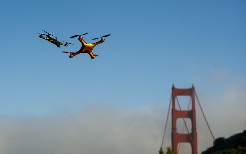 Nowe propozycje w sprawie komercyjnego używania dronów w USA