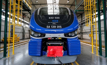 Wyprodukowany przez PESA Bydgoszcz pociąg DMU Link uzyskał homologację Federalnego Urzędu Kolejnictw