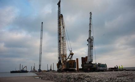 Komisja Europejska przyznała 80 mln euro na terminal LNG