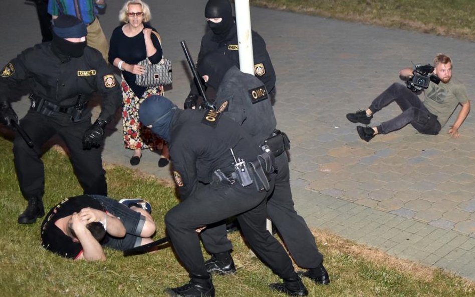 Funkcjonariusze OMON byli bardzo brutalni wobec demonstrantów