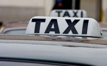 Wydatki posłów. Rekordzista na taksówki przeznaczył 74 tys. złotych