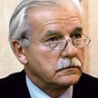 Prezydent powinien być z opozycji