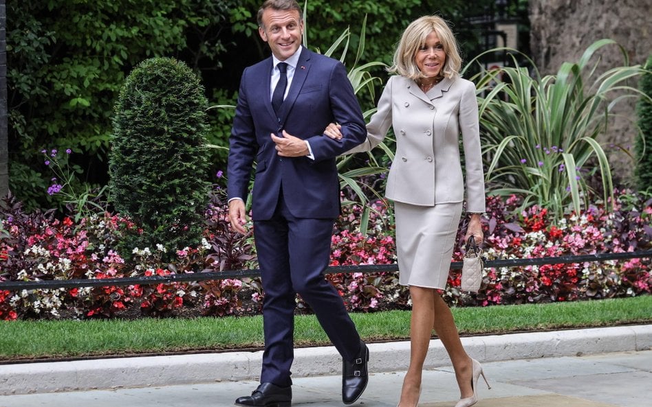 Macron chce uratować świat przed fake newsem