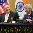Mike Pompeo (z lewej) i minister spraw zagranicznych Indii Subrahmanyam Jaishanka po rozmowach na te