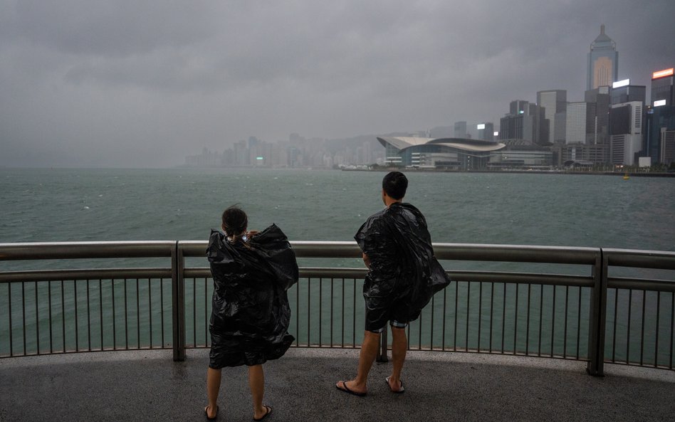 Wyjątkowe lądowanie w Hongkongu. Linia pokazała mistrzostwo