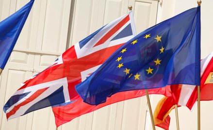 Pierwsze szacunki Brukseli w sprawie Brexitu