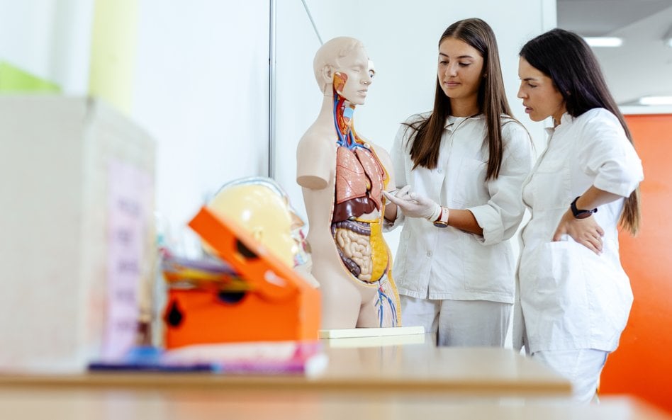 Kandydaci na medycynę muszą zdawać m.in. maturę z biologii