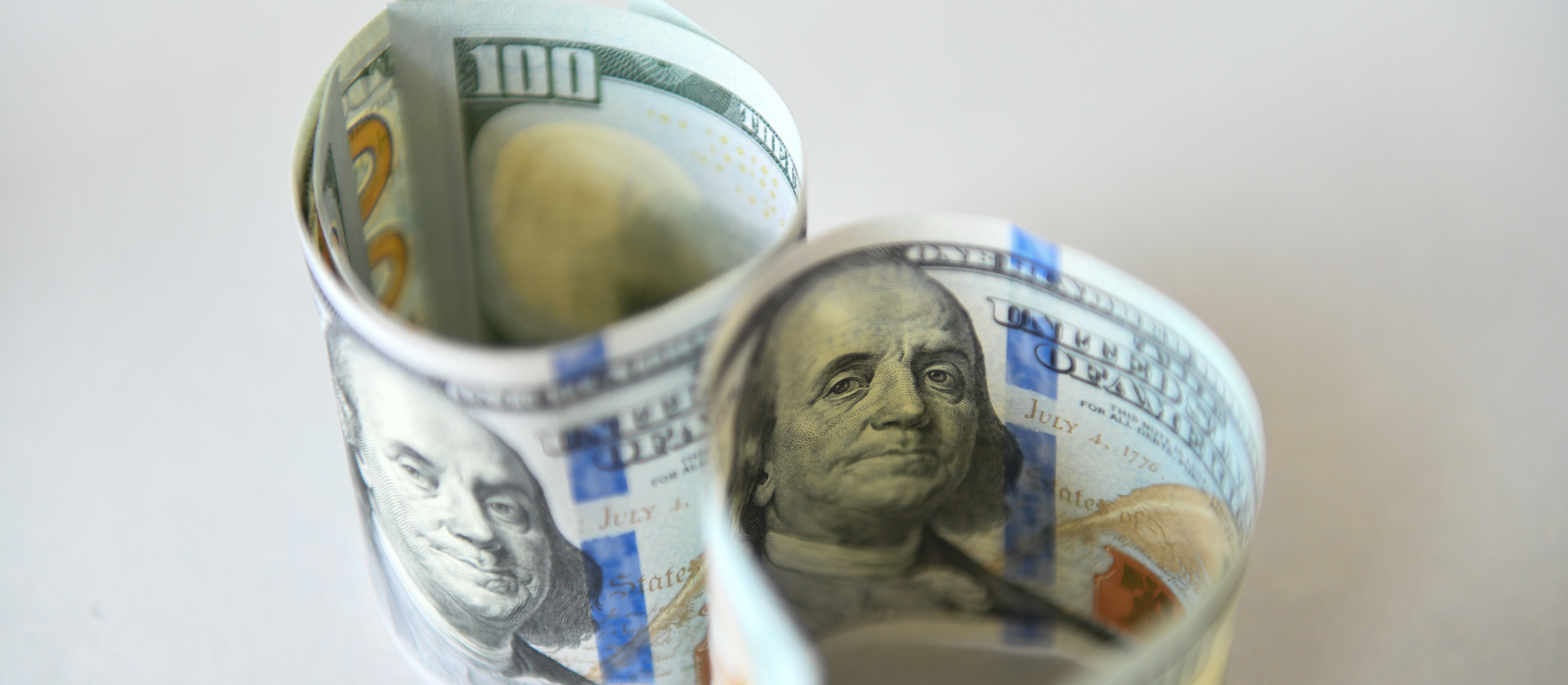 Nie widać końca słabości dolara. Złoty najmocniejszy od 2018 roku