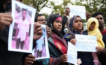 W niedzielę mieszkańcy Christchurch wspominali ofiary zamachu terrorystycznego, a niektórzy próbowal