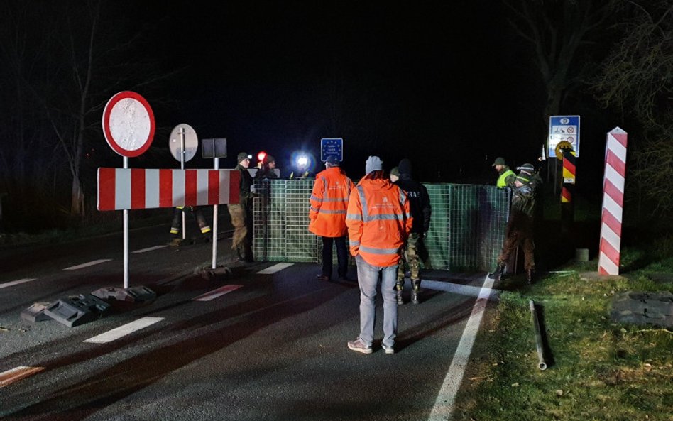 Rząd udrażnia przejścia graniczne