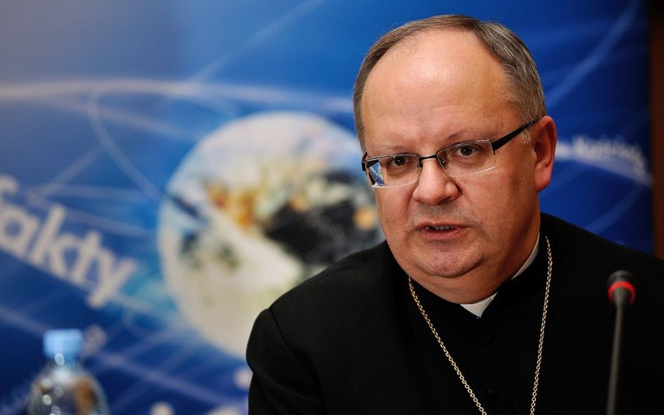 Bp Andrzej Czaja: Najwyższy czas, byśmy się ocknęli