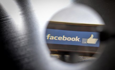 Facebook pod presją powstrzymania grup antyszczepionkowych