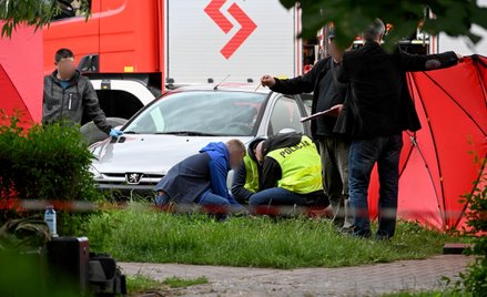 Służby w pobliżu miejsca strzelaniny przy ulicy Królowej Jadwigi w Białej Podlaskiej