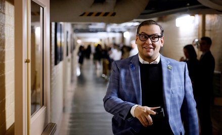 George Santos zasiada w Izbie Reprezentantów ledwie od stycznia