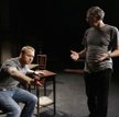 Maciej Englert i Borys Szyc. Próba spektaklu wg. „Procesu” Franza Kafki w reżyserii Macieja Englerta