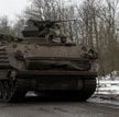 Ukraiński transporter opancerzony w rejonie Bachmutu