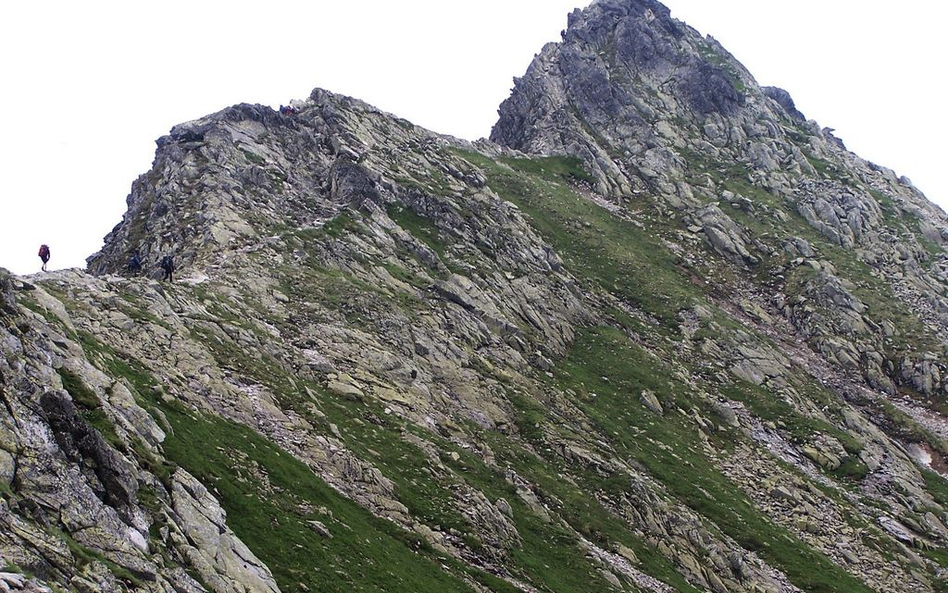 Tragiczny wypadek w Tatrach. Turysta spadł z Orlej Perci