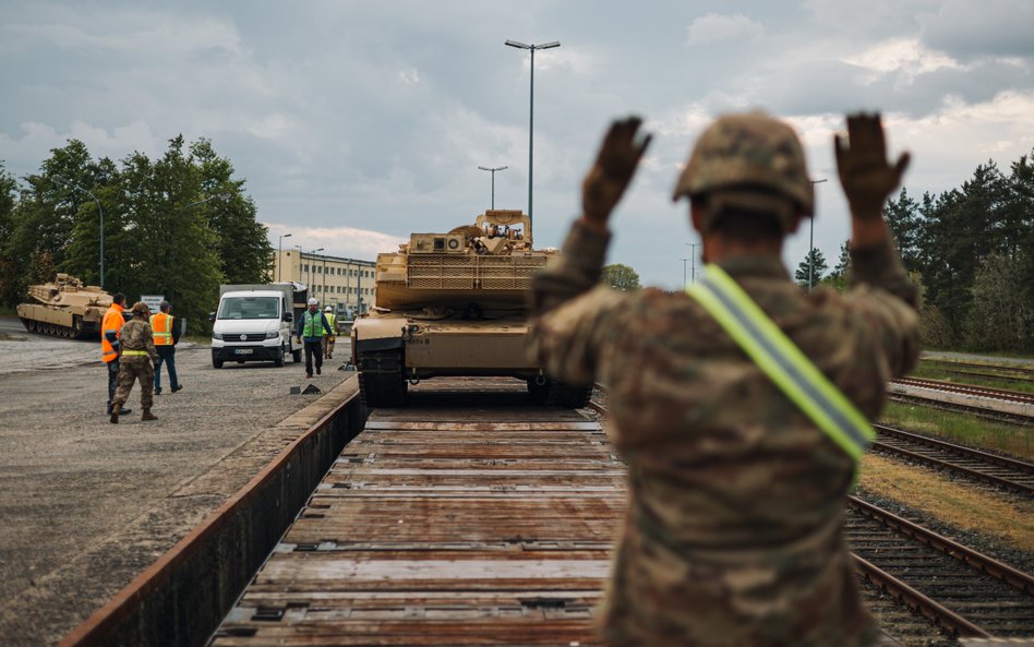 Czołgi abrams miały już trafić na Ukrainę