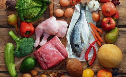 Czy warto stosować dietę jaskiniowców