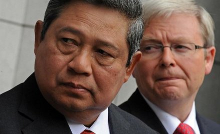 Prezydent Susilo Yudhoyono i były premier Australii Kevin Rudd