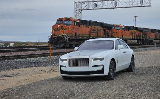 Pociągi towarowe mają po kilka kilometrów długości