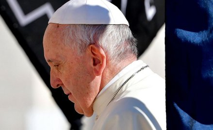 Papież zwołuje szczyt ws. pedofilii w Kościele