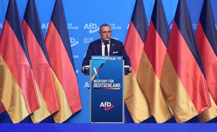 Współprzewodniczący AfD Tino Chrupalla przemawiał do delegatów na dwudniowej konwencji partii w Erfu