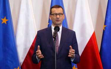 Sondaż: Spadek zaufania do rządzących Polską