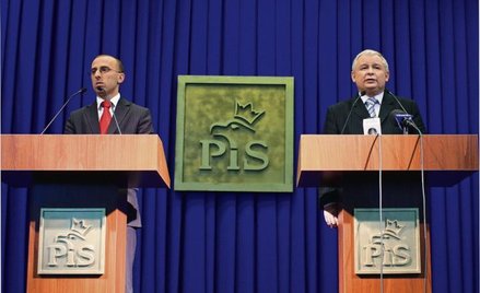 To nie był jeszcze czas Prawa i Sprawiedliwości. 8 lipca 2008 roku, konferencja prasowa prezesa Jaro