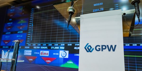 Błysk energetyki to za mało. Niewielkie zmiany indeksów na GPW