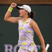 Iga Świątek pierwszy raz w Indian Wells wygrała mecz bez straty seta, prezentując znakomitą formę