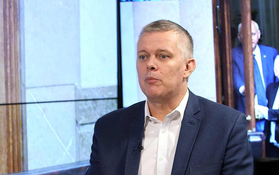 Siemoniak: Kaczyński igra z ogniem. Dążenie do polexitu?