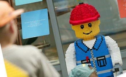 Jak Lego straciło ponad milion euro na złym odcieniu szarego koloru