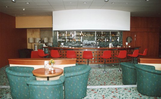 ...oraz dawny Zielony Bar w hotelu.