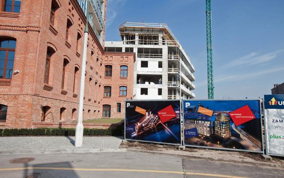 Port Praski – nowe minimiasto powstaje na terenie o powierzchni niemal 38 hektarów, tuż nad brzegiem