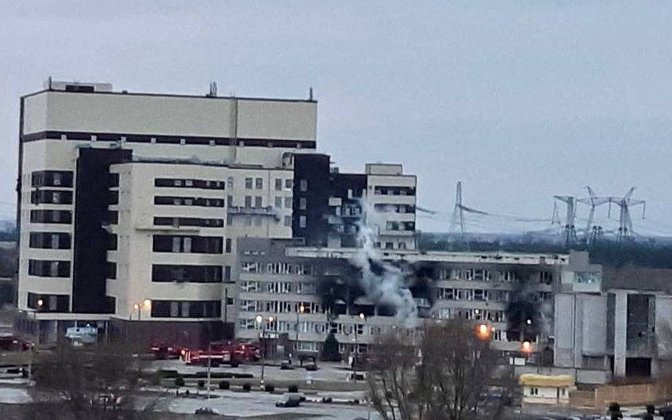 Ostrzelana Zaporoska Elektrownia Jądrowa w Enerhodarze