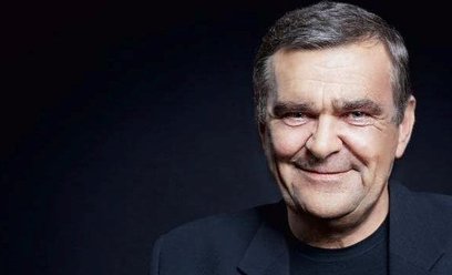 Mając 75 lat i pozostając człowiekiem niemal całkowicie nieobecnym w mediach, Roman Karkosik finansu