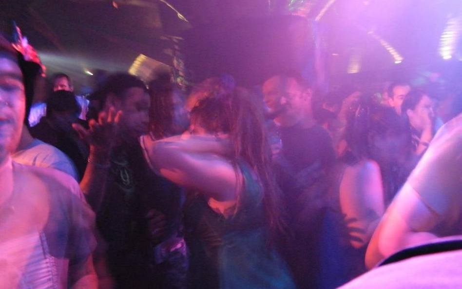 Poznań: Kluby go-go psują wizerunek miasta