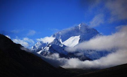 Najwyższy szczyt świata ma stać się symbolem otwartości Nepalu