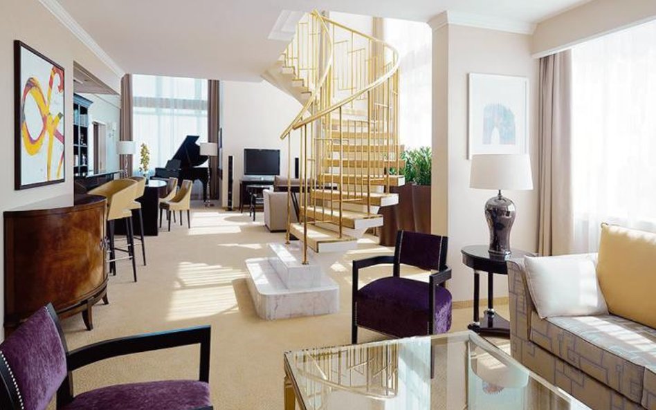 Najbardziej luksusowy apartament w warszawskim Marriotcie. Nocują tu m.in. głowy państw i artyści.