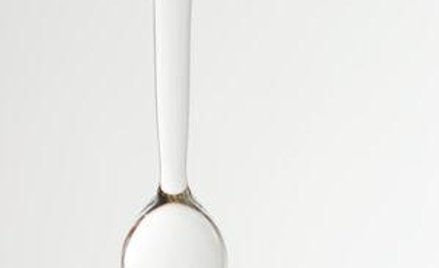 Czy wspólnota może ukarać za opóźnienie w opłatach za media?