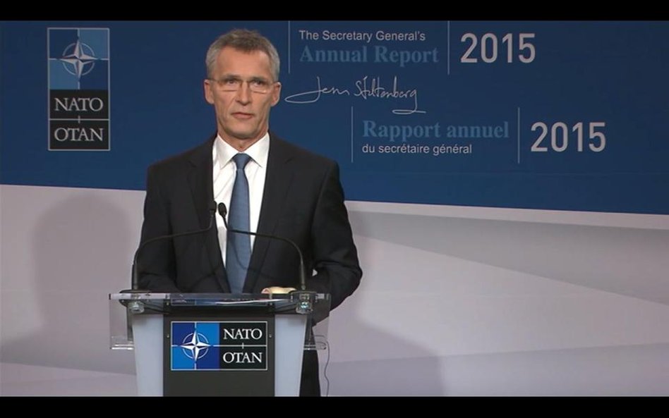 Sekretarz generalny Sojuszu Jens Stoltenberg prezentuje raport za rok 2015