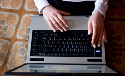 Przybywa miejsc pracy w usługach IT