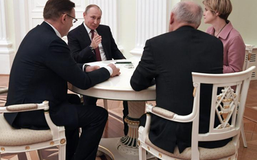 Władimir Putin dziękował na Kremlu szefom swojego sztabu wyborczego