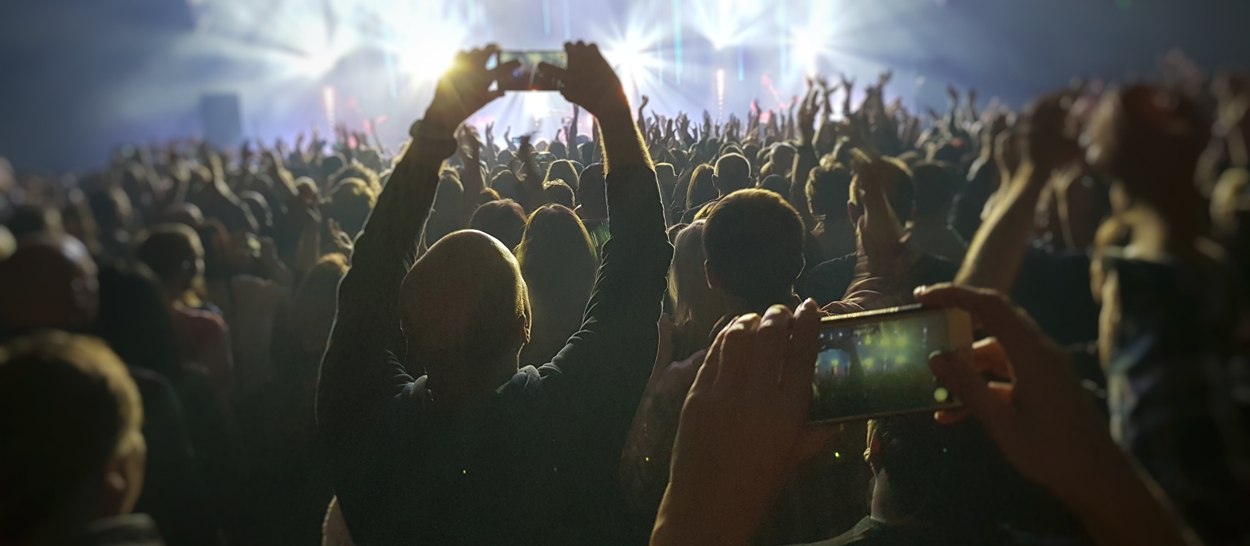 Ponad 15 mln zł kary dla Live Nation i zwroty za bilety oraz rzeczy oddane do depozytu