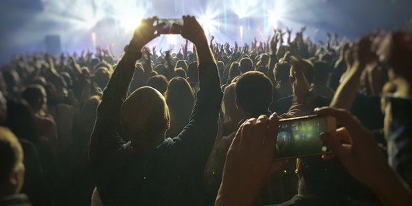 Ponad 15 mln zł kary dla Live Nation i zwroty za bilety oraz rzeczy oddane do depozytu