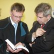 Prof. Piotr Kardas (z lewej)