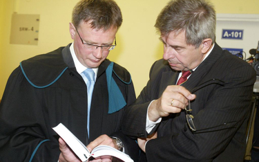 Prof. Piotr Kardas (z lewej)