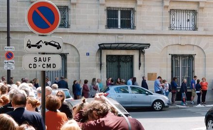 Kolejki pod konsulatami były już przy wyborach europejskich (na zdjęciu: ambasada RP w Paryżu). 28 c