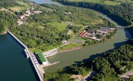 Długi wynikające z realizacji gminnych inwestycji to dla windykatorów pewny zysk. Samorządy to rzete